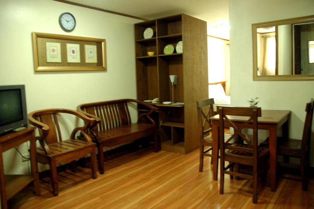 Isabelle Royale Makati Hotel San Pedro Makati Eksteriør billede