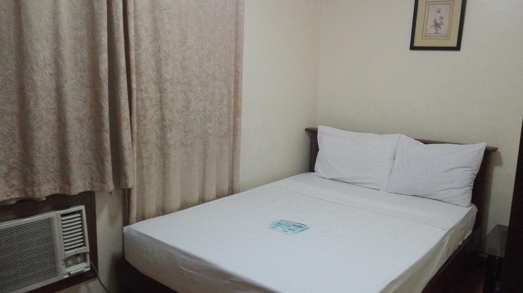Isabelle Royale Makati Hotel San Pedro Makati Eksteriør billede