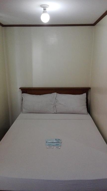 Isabelle Royale Makati Hotel San Pedro Makati Eksteriør billede